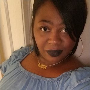 Meet your Posher, Alisha